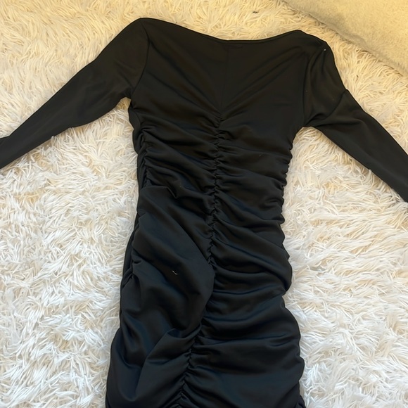 This shien black body con dress in size Xsmall - Picture 2 of 4